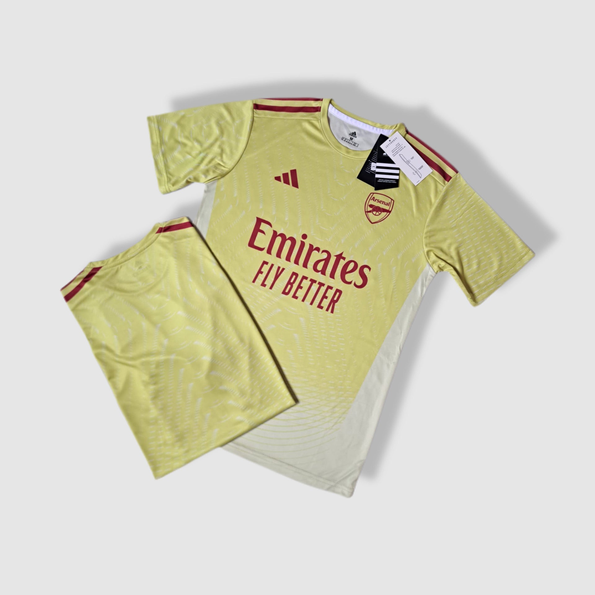 Arsenal yellow t-shirt GK no name