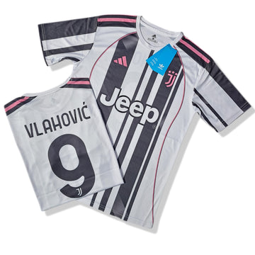JUVENTUS WHITE AND BLACK T-shirt VLAHOVUIC 9